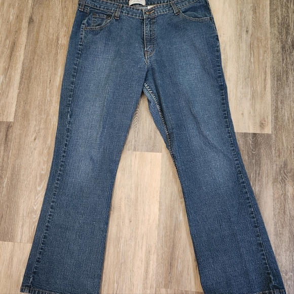 Levi Strauss 18W boot cut low rise - Picture 1 of 6